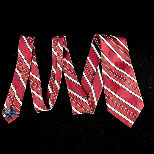 Daniel Cremieux 100% Silk Neck Tie Diagonal Stripe 62.5" x 4" Burgundy Red - Picture 4 of 8
