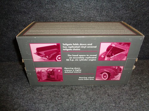 1937 STUDEBAKER Pick Up Truck Crown Jewels 1/24 CITIES SERVICE W/Accessories - Picture 5 of 12