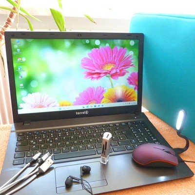 Terra 1529 15 Zoll Multimedia l SSD Windows 11 PRO l 16GB RAM NEU l DVDRW HDMI