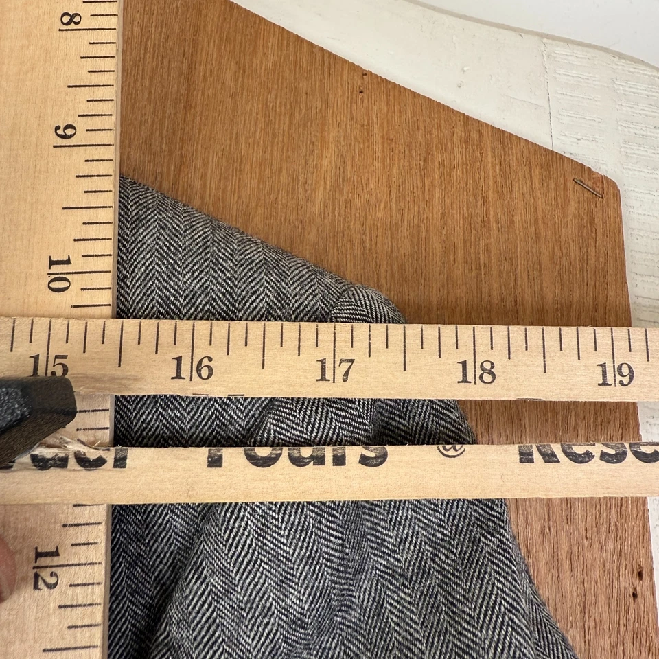 VTG Allyn St George Suit Mens 36L Gray Herringbone Microtweed 2 Button 3 Piece - Image 4 of 4