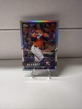 Yordan Alvarez 2025 Topps Lids x Mitchell & Ness EXCLUSIVE Rainbow Foil #43 SP