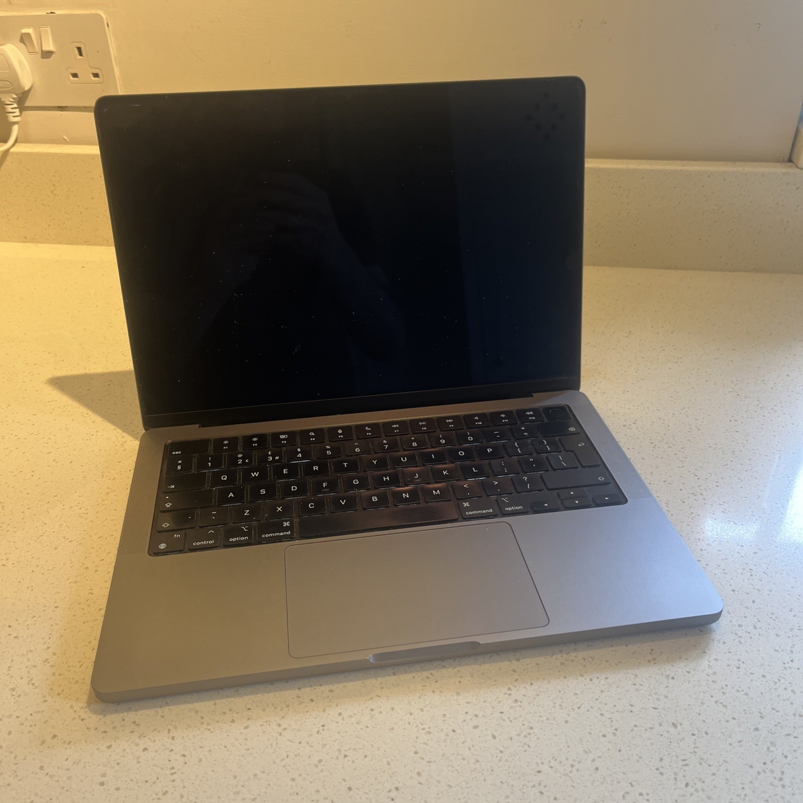 Apple MacBook Pro 14-inch M1 Pro - 32GB Ram - 1TB HD