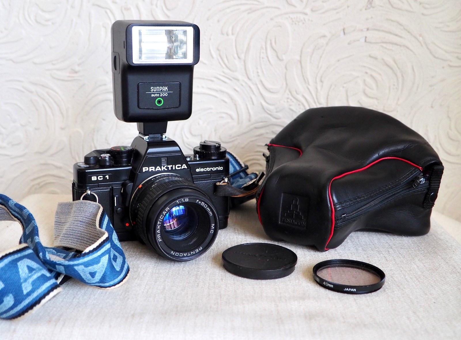 Vintage PRAKTICA BC1 35mm film SLR camera kit with lens and extras