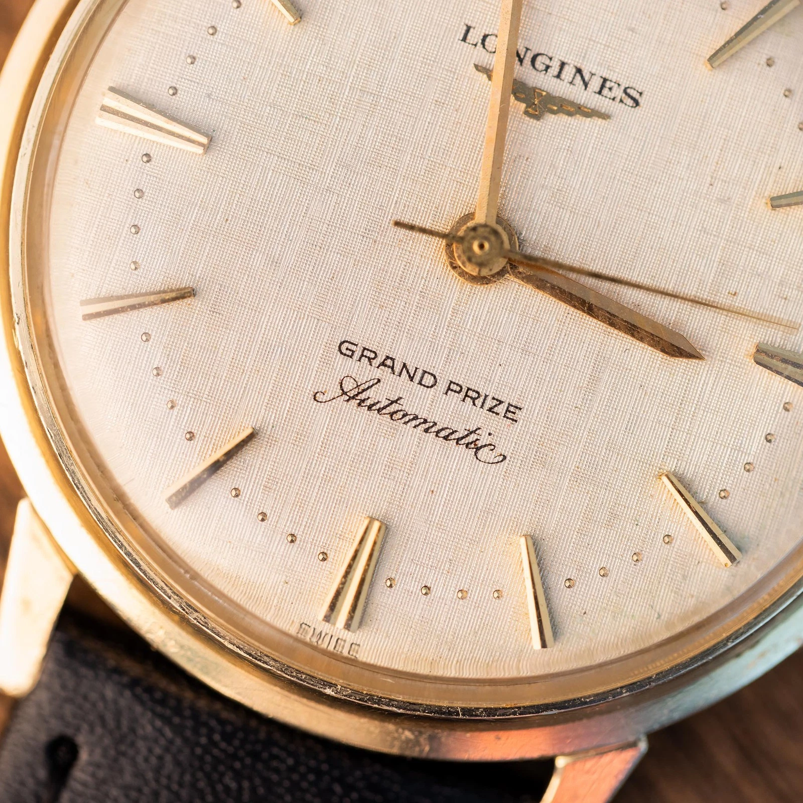 Vintage Longines Grand Prize 14K Solid Gold Automatic Watch Cal 340 Box & Papers - product detail image 11