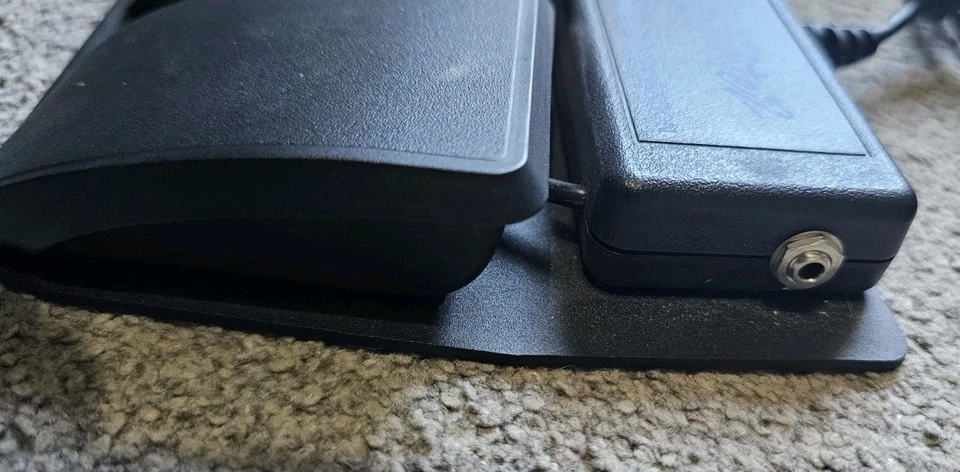 USB Foot Pedal - Programme Custom, Savant Elite2 Dual Pedal with Additional Jack - Image 3 of 3
