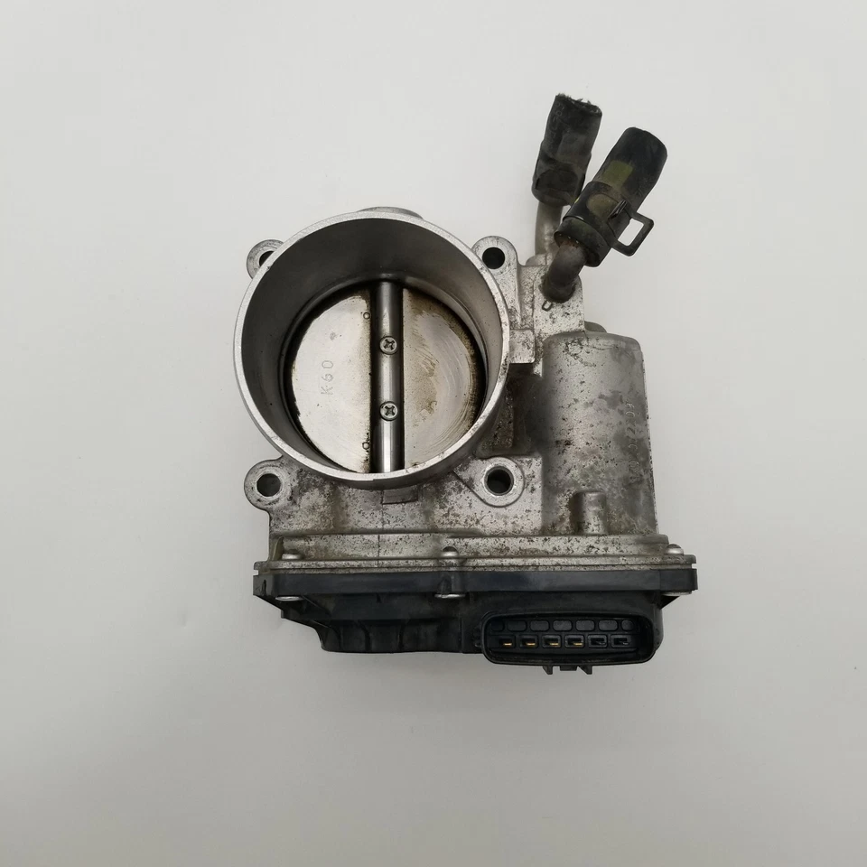 Se adapta a Hyundai Elantra 2016 2017 2018 2019 carrocería del acelerador módulo de válvula 351002E000 Foto 2 de 4