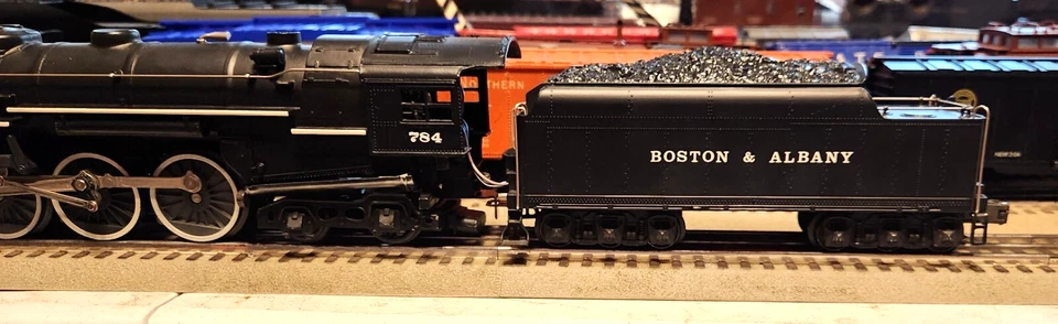 Lionel 8606 784 HUDSON LOCO AND TENDER IN EXCELLENT CONDITION IN ORIGINAL BOX. - Image 3 of 4