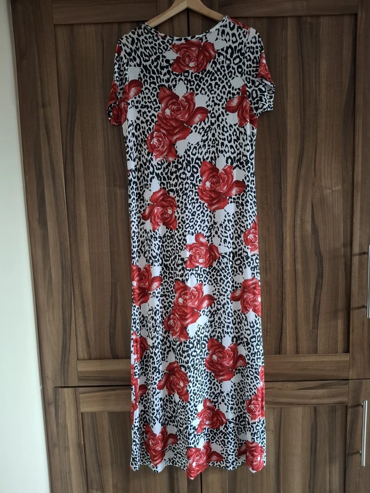 Women's Short Sleeved Maxi Dress With A Red Floral  And Leopard Print Uk 14 - Image 2 of 4