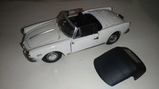 TOGI ALFA ROMEO GIULIETTA SPIDER 1300, scala 1/24 bianco
