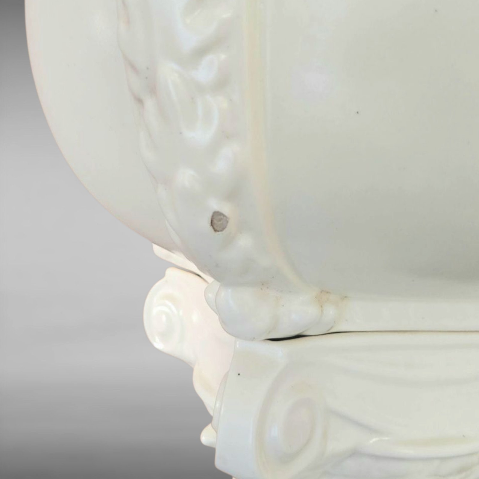 Vtg 60s Haeger Ivory Matte Glazed Ceramic Pottery Planter Bowl & Pedestal Set 