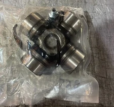 u-joint set 2202015 2203703 3235500 3260104 forPolaris ATV UTV front driveshaft