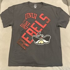Awesome - Vintage - UNLV RUNNIN REBELS - Graphic T Shirt - Men's Size XL
