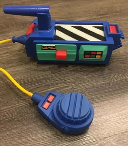 ghostbuster trap toy