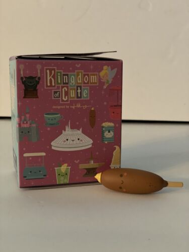 Disney Kingdom Of Cute Vinylmation Series 1 Corn Dog Vinyl HTF Nowe pudełko / folia - Zdjęcie 1 z 2