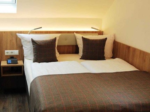 6 Tage Urlaub im Hotel Am Martinsberg in Andernach mit Frühstück - Bild 2 von 8
