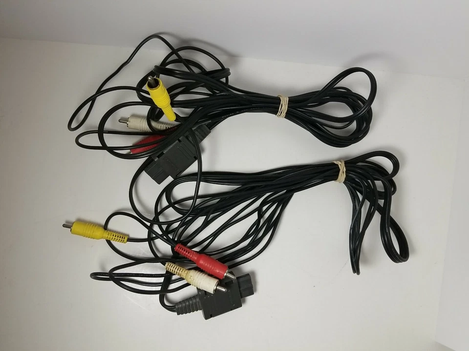 Composite RCA Cable AV Video to TV USB Charger For iPod iPad iPhone - Apple - Image 3 of 4