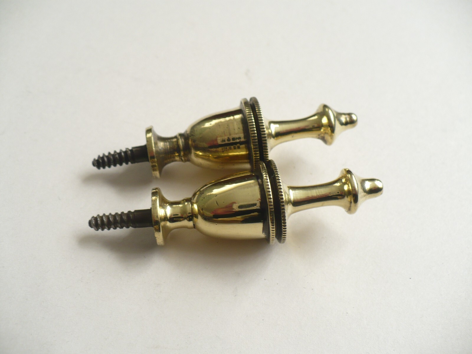 ANTIQUE VICTORIAN BRASS FINIALS SCREW FIXING FINIALS X 2 eBay