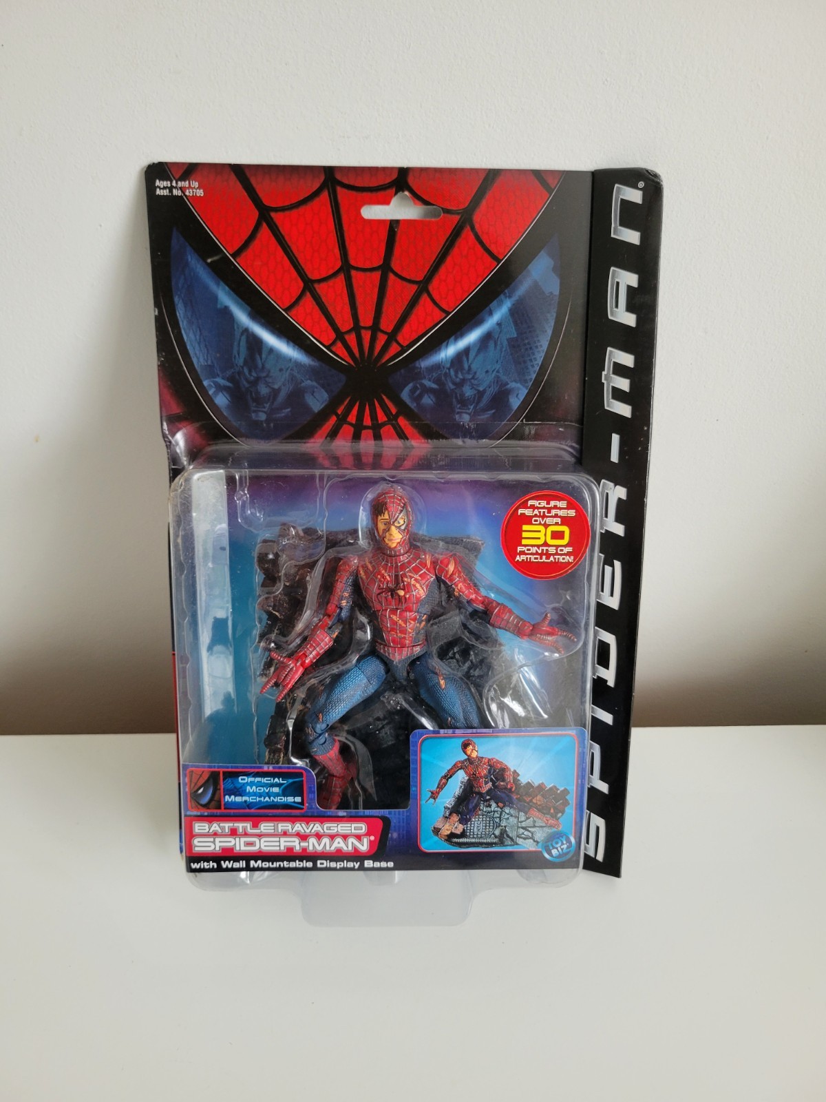2002 Toy Biz BATTLE RAVAGED SPIDER-MAN - BNIB -  6” Figure