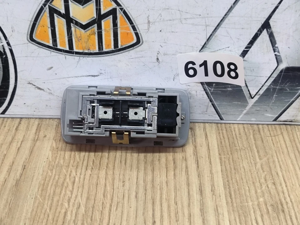 NISSAN X-TRAIL TEKNA T31 2.0 D 2012 RHD TECHO INTERIOR LECTURA MAPA LUZ LÁMPARA Foto 3 de 4