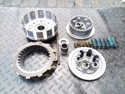 #ad 2004 HONDA CRF450R COMPLETE CLUTCH BASKET HUB PRESSURE PLATE CRF 450R 02 04 $69.00