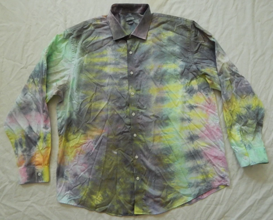 Camisa Tie Dye Verde Arco Iris Manga Larga Con Botones - 2XL Para Hombres Hecha a Mano XXL Foto 2 de 4