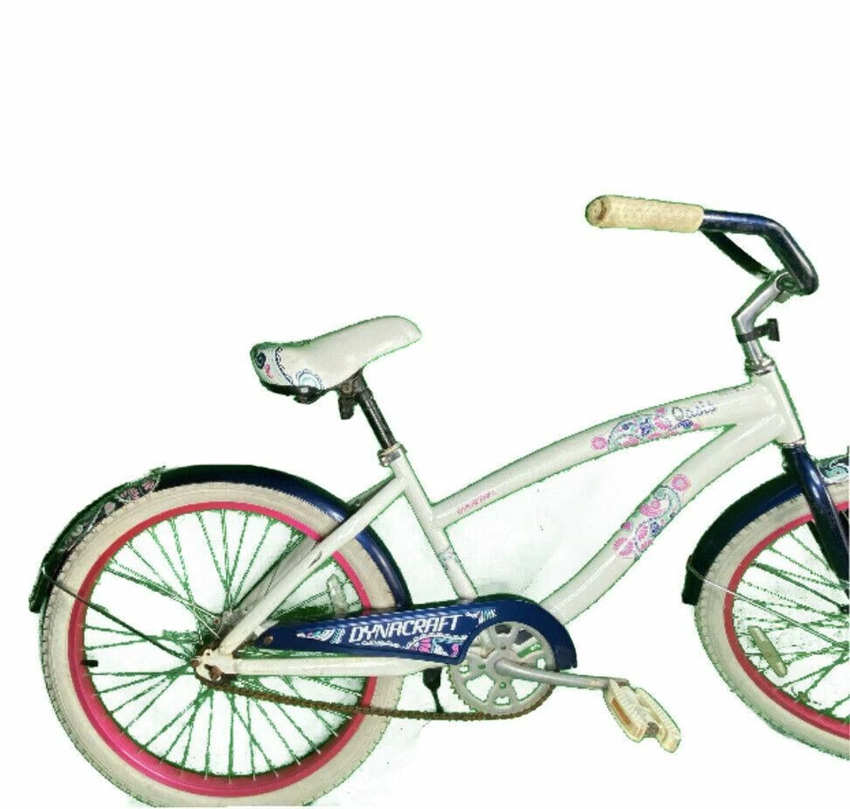 Dynacraft Osasis 24" Cruiser Single Speed Bike w/ Rear Rack (White/Blue) - Image 4 of 4