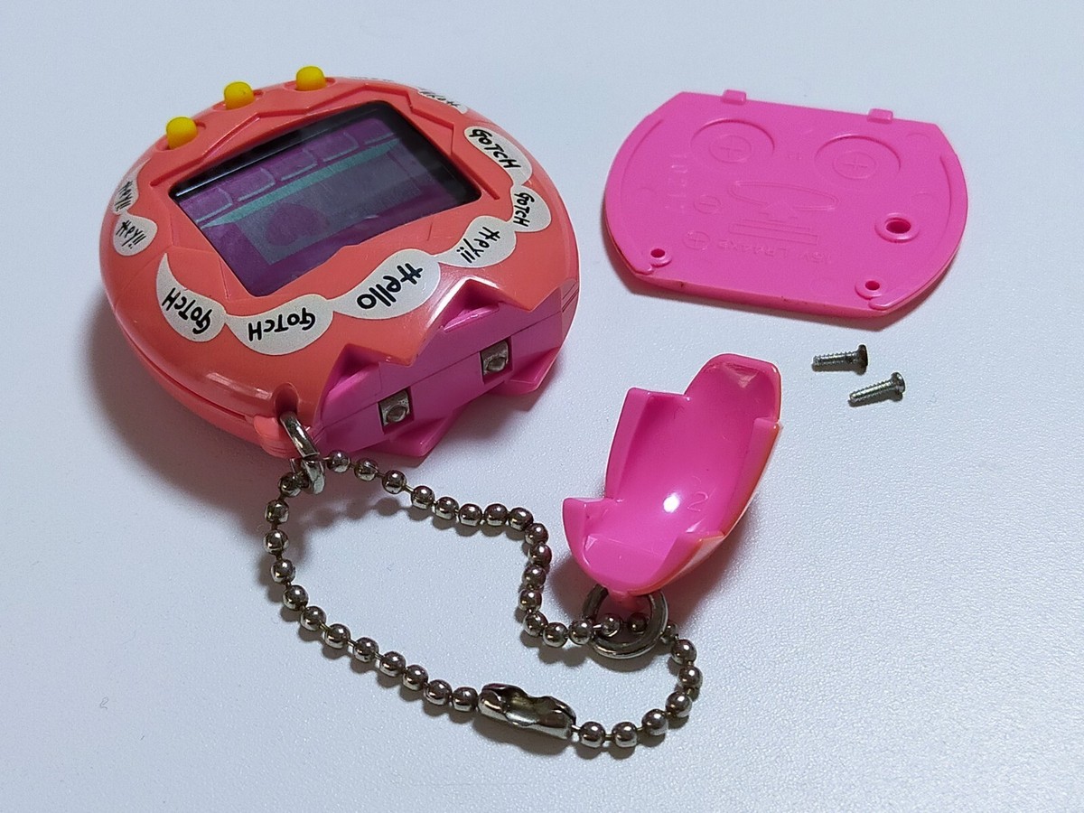 BANDAI Tamagotchi Mesutchi Pink Digital Virtual Pet RARE 1997