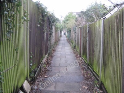 Photo 6x4 Finchley: Lovers' Walk A glance at old Victorian large scale Or c2011