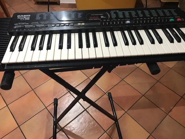 tastiera musicale casio Tone Bank CT395 nero con supporto - Immagine 2 di 3