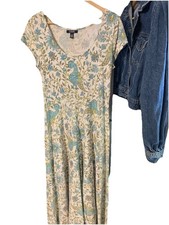 Ralph Lauren Chaps Maxi Dress In A Peacock/paisley Floral LG