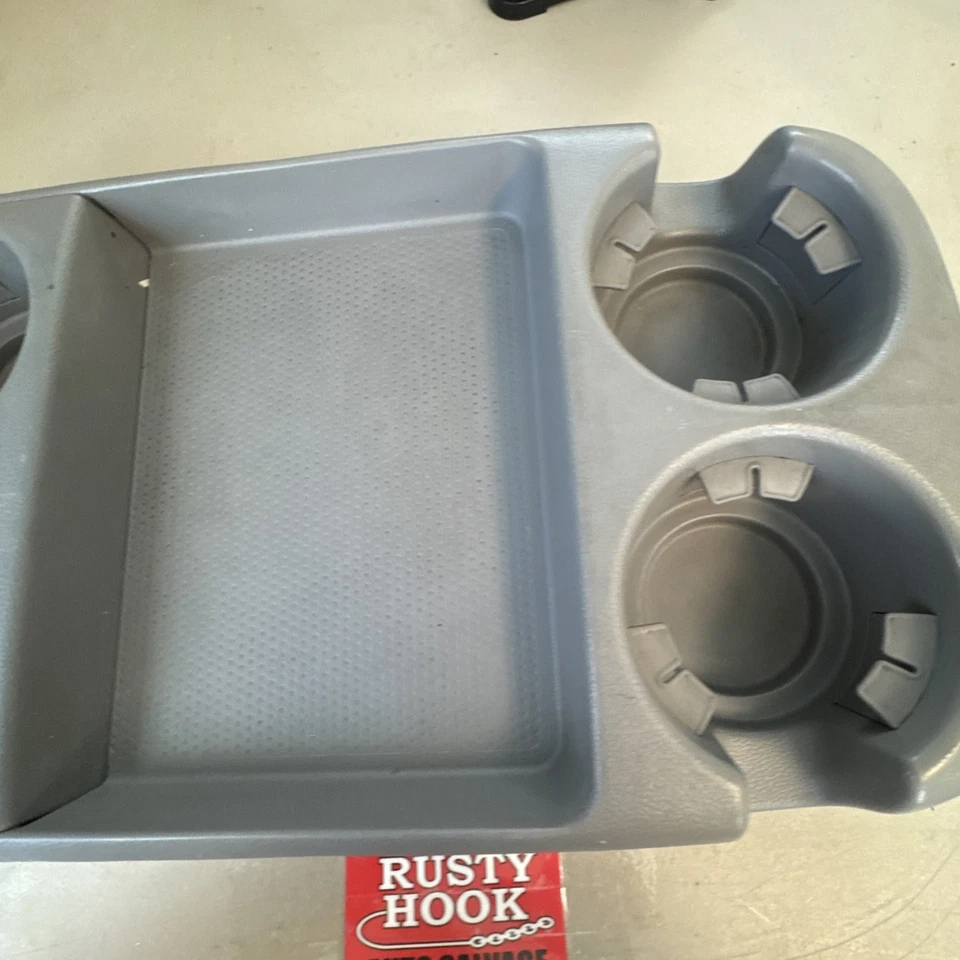 2009 Kia Sedona Sliding Front Cup Holder Console - Imagem 4 de 4