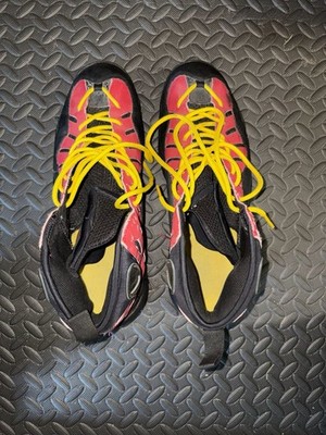 Nike Air Total Max Uptempo Size 13 Black Red Yellow 2007 release style