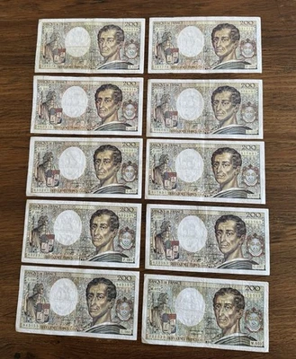 Lot de 10 billets de 200,00 Francs Montesquieu - Photo 1/2