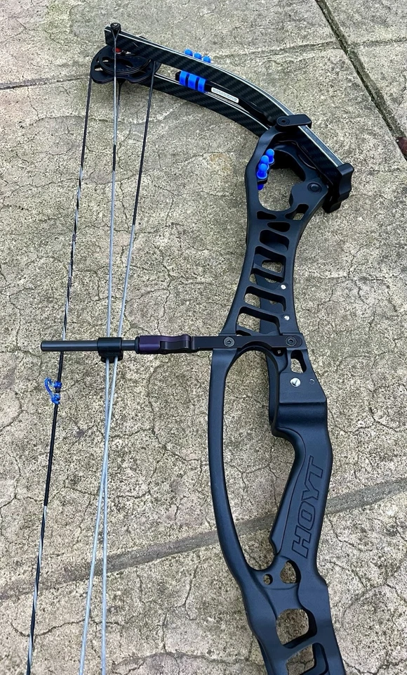 Hoyt Podium X Elite 50-60# 28-29.5” GTX Cams Competition Target Bow RH Black - Image 4 of 4