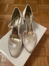 Brautschuhe Neu Ivory Satin Gr. 39 fällt kleiner aus. Absatz 7,5 cm. Sehr bequem