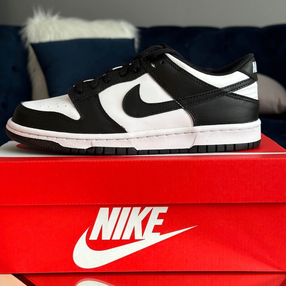 Nike GS Dunk Low White/Black パンダ 22.5cm NIKE AIR JORDAN 1