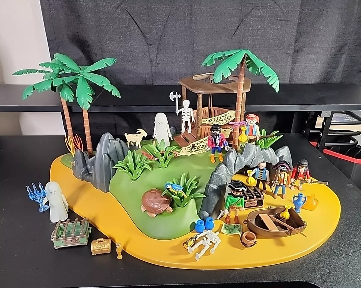 Playmobil desert store island