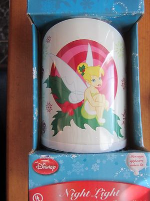 DISNEY TINKERBELL SNOWFLAKE & SWIRL HOLLY LEAVES CHRISTMAS HOLIDAY NIGHT LIGHT