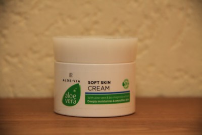 188,90 / L   LR Aloe Vera Soft Skin Creme /  Zarte Haut Creme
