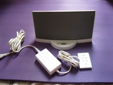 Bose SoundDock Series I Digital Music System with AC Adapter Remote