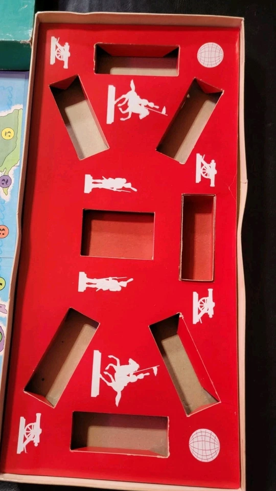 Vintage RISK Parker Bros Continental Board Game 1959/1968 COMPLETE  - Image 3 of 4