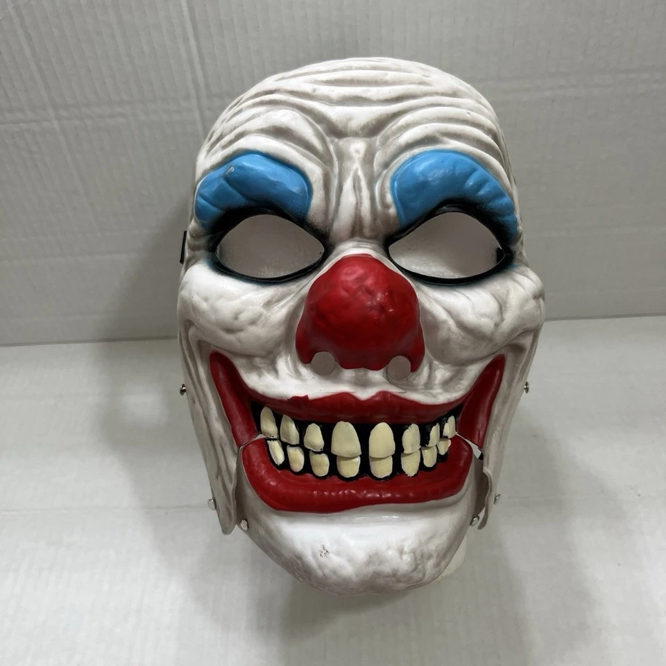 Clown Moving Mouth Adult Mask Costume Mask Adult Halloween Hard Plastic - Image 2 of 3