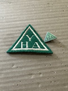 YHA Youth Hostels Association Cloth Patch And Pin Badge