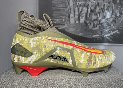 Nike Travis Kelce x Alpha Menace Elite 3 Digital Camo 