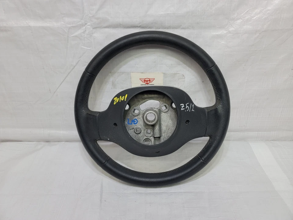 Volante Smart Fortwo 2008-2014 de 2 radios OEM 16877710 Foto 3 de 4