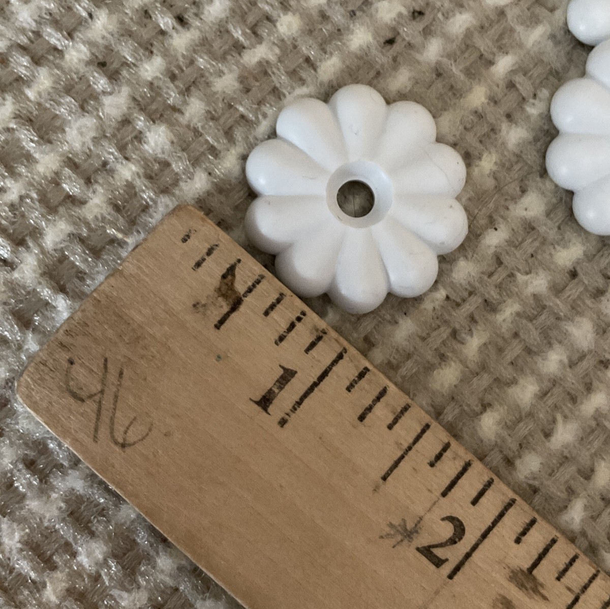 Rosette Screws With Plastic Washers Screw Covers Best Deal For RV