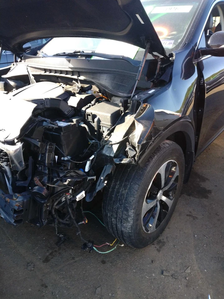 2018 Kia Sorento 3.3L Air Cleaner Assembly OEM Black 124K Miles NJ25-18005 - Image 4 of 4