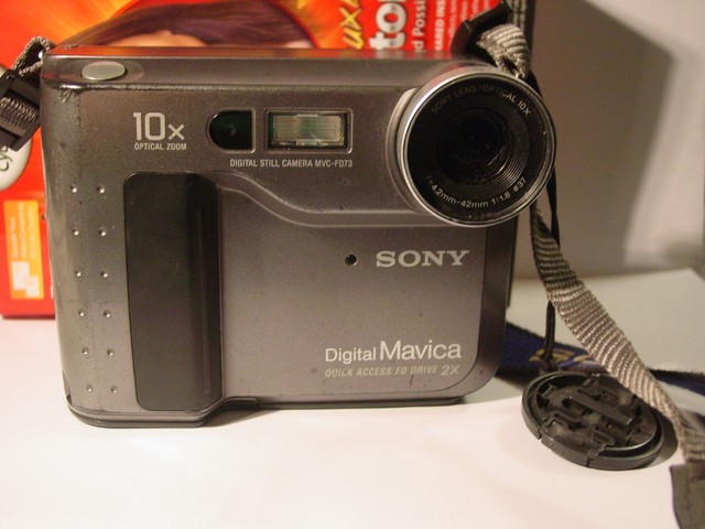 mavica fd73