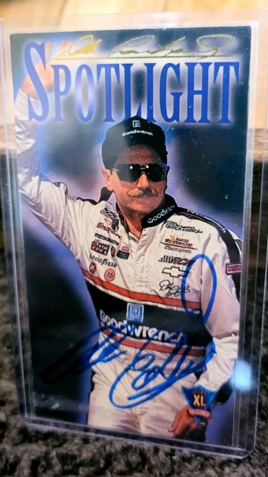 🔥DALE EARNHARDT SR TALL AUTOGRAPHED #4 1994 PRESS PASS OPTIMA XL SPOTLIGHT🏁 - Image 3 of 4