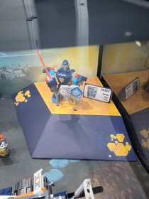 LEGO NEXO KNIGHTS: 70348, 70350, & 70362 2018 Store Display With Working Lights!
